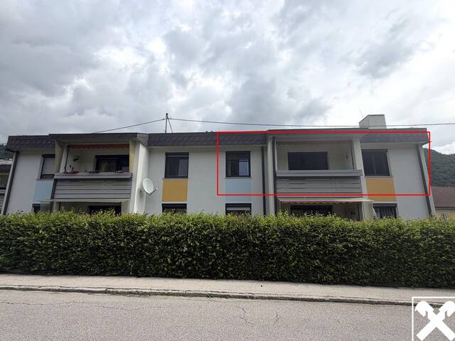 Immobilie in Engelhartszell - Zentrale, ruhige 4-Zimmer Eigentumswohnung inkl. Loggia - Bild 0