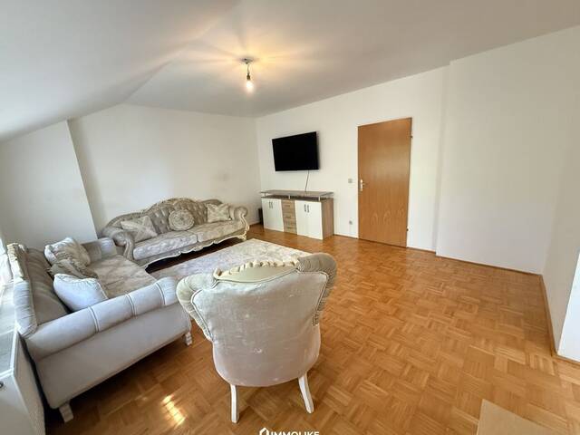 Immobilie in Gmunden - Vermietete 3,5-Zimmer-Wohnung mit Parkplatz in Gmunden | Perfekt für Anleger & spätere Eigennutzer - Bild 2