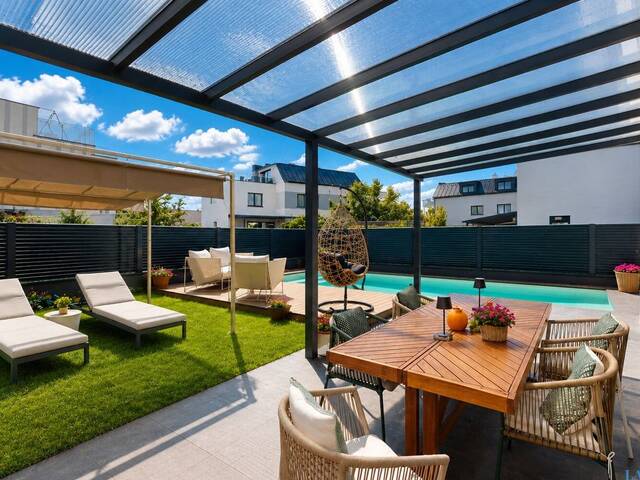 Immobilie in Leopoldsdorf - ++NEU++ Exklusive Designvilla mit Pool - Garten, Dachterrassen und luxuriöser Ausstattung in Leopoldsdorf - Bild 1