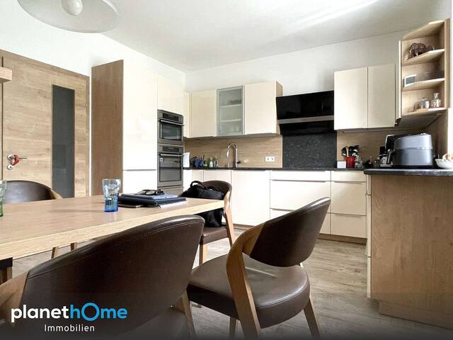 Immobilie in Ybbs an der Donau - Saniertes Haus auf großem Grundstück mit viel Potenzial - Bild 2