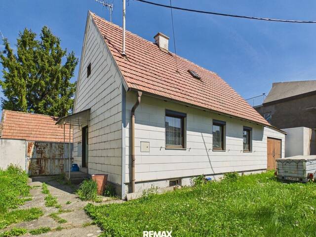 Immobilie in Bruck an der Leitha - Haus mit Potential - Bild 0