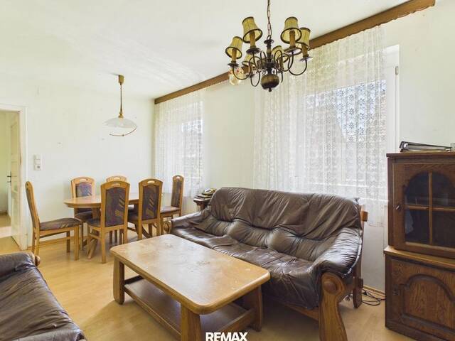 Immobilie in Bruck an der Leitha - Haus mit Potential - Bild 1