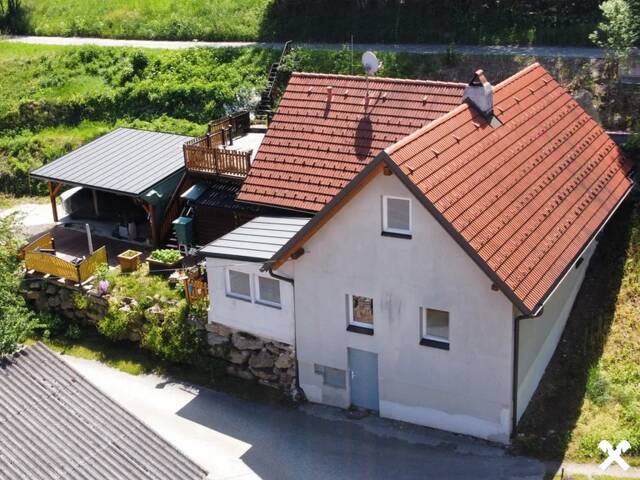 Immobilie in Niedernondorf - Einfamilienhaus - Bild 0