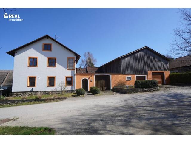 Immobilie in Friedersbach - Großes Wohnhaus, großer Garten, große Maschinenhalle - Bild 3