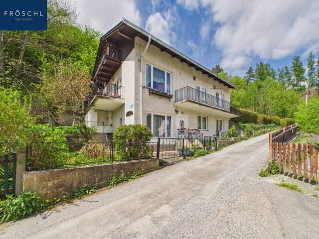 Immobilie in Ludweis-Aigen - Einfamilienhaus im Kollmitzgraben - Ruhelage mit Fernblick zur Ruine - Bild 2