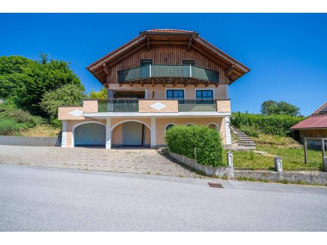 Immobilie in Berndorf bei Salzburg - Lieblingsplatz - Einfamilienhaus mit Potenzial in Berndorf bei Salzburg - Bild 0