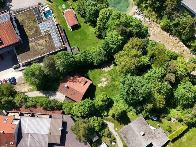 Immobilie in Ebbs - 2-Zimmer-Neubauwohnung mit 91 m² Freiraum direkt am Kaiserbach - Bild 2
