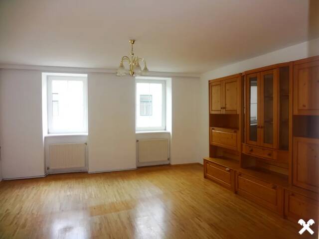 Immobilie in Bruck an der Leitha - Gemütliche 2 -Zimmer Wohnung - Bild 1