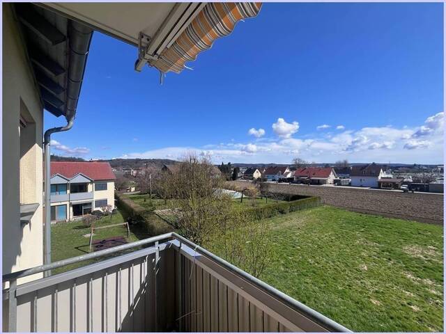 Immobilie in Wildon - Gemütliche und ruhige Wohnung in Wildon mit schönem Balkon. Grünlage, gute Lage, gute Raumaufteilung - Bild 0