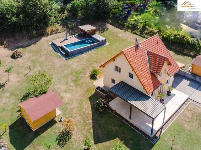 Immobilie in Schwarzau am Steinfeld - Exklusives Einfamilienhaus auf 2.212 m² Grundstück in ruhiger Wohnlage mit Pool - Bild 0