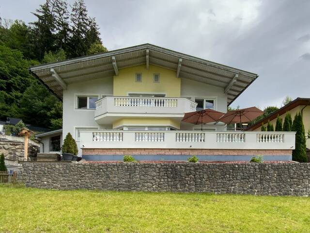 Immobilie in Hart im Zillertal - Hochwertiges Einfamilienhaus mit Sonnen-Aussichtslage-vorderes Zillertal - Bild 0