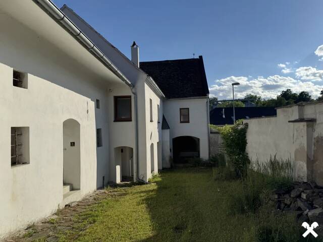 Immobilie in Weikertschlag an der Thaya - Ehemaliges Bauernhaus - Bild 1