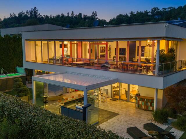 Immobilie in Krumpendorf - Architektenvilla mit Seeblick - Bild 0