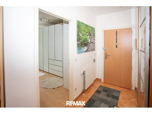 Immobilie in Rehberg - Zuhause mit Wohlfühlfaktor - Gepflegte 3-Zimmer-Eigentumswohnung mit Balkon und Tiefgarage in Krems-Rehberg - Bild 1