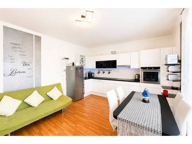 Immobilie in Fohnsdorf - 2-Zimmer-Eigentumswohnung mit Balkon und kompletter Möblierung - Bild 4