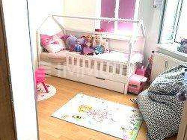 Immobilie in Asten - Ideal für Jungfamilien, schlicht und charmant eingerichtet. - Bild 1