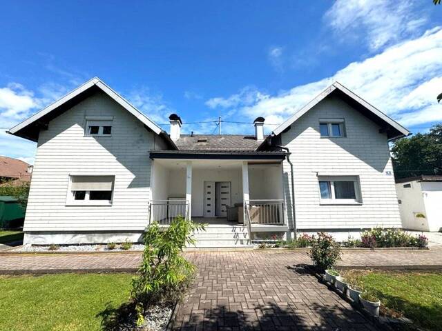 Immobilie in Mattighofen - Neuer Preis! Sanierungsbedürftiges Haus mit Garten und Erweiterungsmöglichkeit - Bild 2