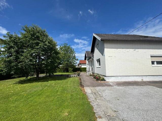 Immobilie in Mattighofen - Neuer Preis! Sanierungsbedürftiges Haus mit Garten und Erweiterungsmöglichkeit - Bild 3