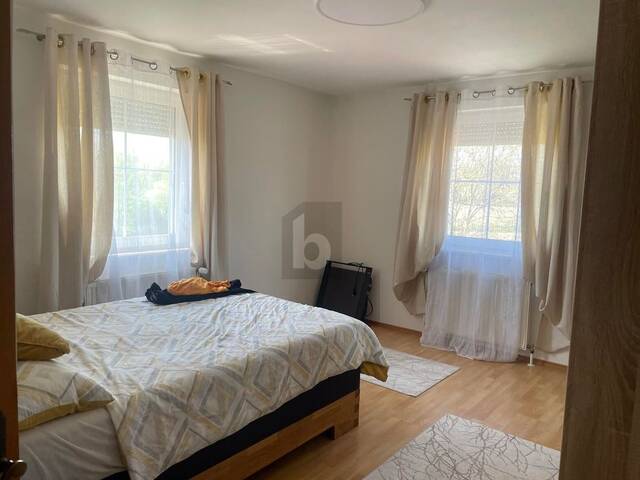 Immobilie in Wallern - Preisreduktion! EXKLUSIVES WOHNHAUS MIT CHARAKTER ? 7 ZIMMER, GARTEN, GARAGEN & VIEL POTENZIAL IN WALLERN - Bild 2