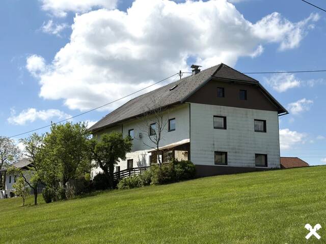 Immobilie in Pfarrkirchen - Sacherl auf weitläufigem, landwirtschaftlichem Grundstück - Bild 2