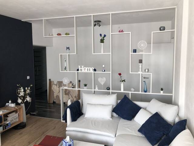 Immobilie in Hornstein - Familienwohnung - hell - ruhig - Loggia - Parkplatz - 4 Zimmer - großer Keller - Gemeinschaftsgarten - neu renoviert - Erstbezugszustand - Bild 1