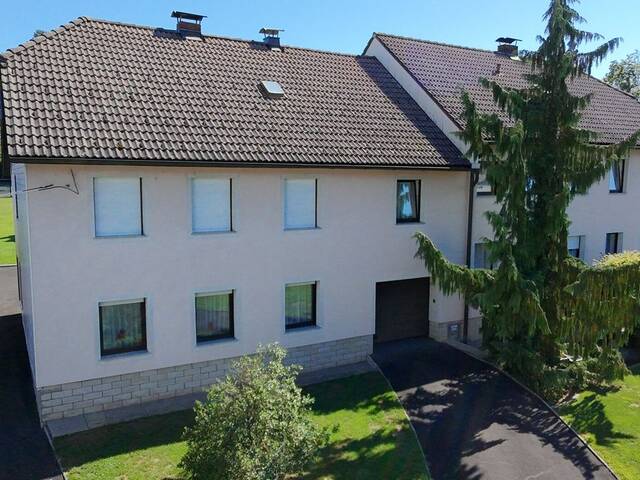 Immobilie in Gallneukirchen - Seltene Gelegenheit: Mehrfamilienhaus mit vier Wohneinheiten und großzügigem Grundstück in Bestlage von Gallneukirchen! - Bild 1