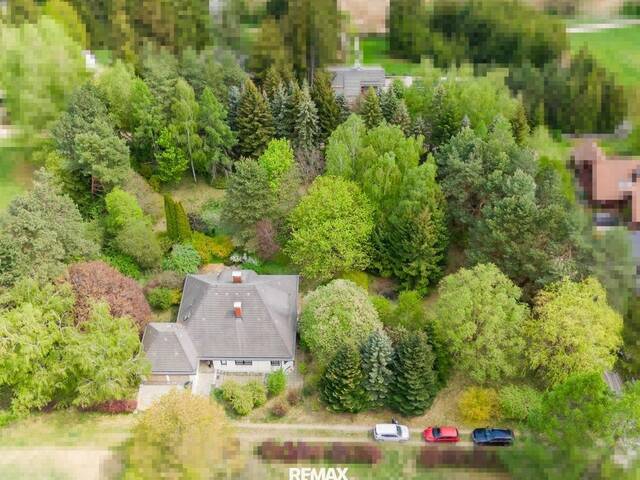 Immobilie in Gföhl - Domizil im Waldviertel - gediegenes Landhaus mit parkähnlichem Garten in äußerst ruhiger Lage - Bild 2