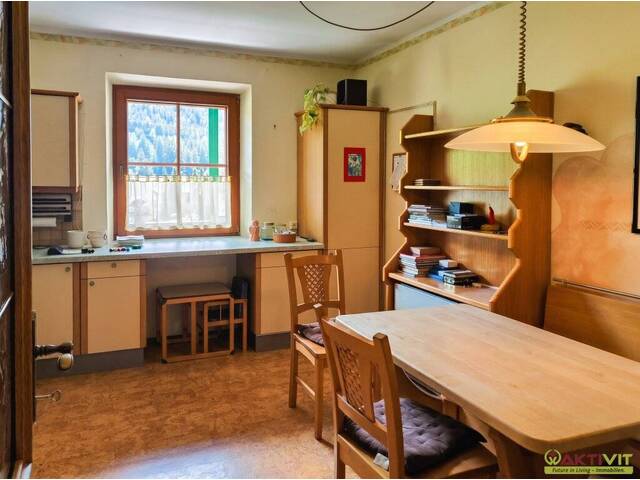 Immobilie in Unterkolbnitz - Großzügige 6-Zimmer-Wohnung mit Garten und Balkon in naturnaher Lage - Bild 4