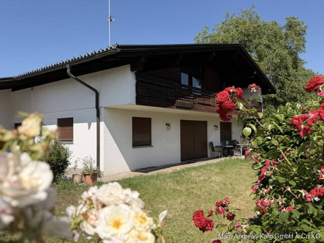 Immobilie in Lauterach - Charmantes Einfamilienhaus mit großem Garten in ruhiger Wohnlage von Lauterach - Bild 1