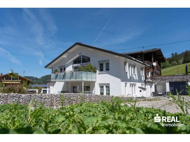Immobilie in Jungholz - Exklusive 4-Zimmer-Terrassenwohnung mit hochwertiger Ausführung, Wellnessbereich und touristischer Widmung in Jungholz - Bild 0