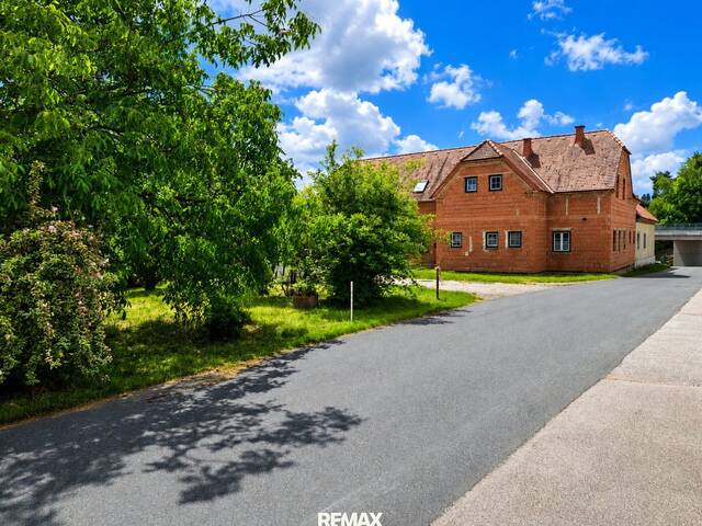 Immobilie in Dechantskirchen - Großzügiges Bauernhaus auf 3.245 m² Grundstück - 202 ² Wohnfläche - Bild 0