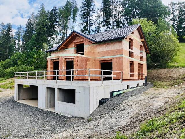Immobilie in Knittelfeld - Knittelfeld: Raum für Visionen - Exklusiver Rohbau mit ca 493 m² Wohnkomfort in traumhafter Aussichtslage mit Blick über das Murtal - Bild 0
