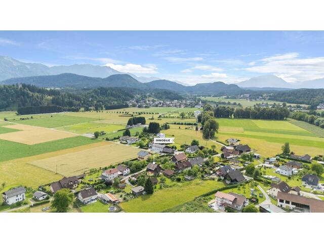 Immobilie in Rosegg - Top-Lage und Karawankenblick – Mehrfamilienhaus in Rosegg nahe Velden - Bild 0