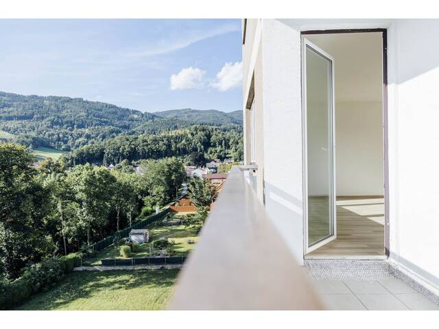 Immobilie in Leoben - 2x LOGGIEN I 5 ZIMMER I FAMILIENWOHNUNG I LIFT I SEPARATE KÜCHE I TRAUMHAFTER AUSBLICK I LEOBEN I AB SOFORT I PROJEKT WOHNEN I - Bild 3