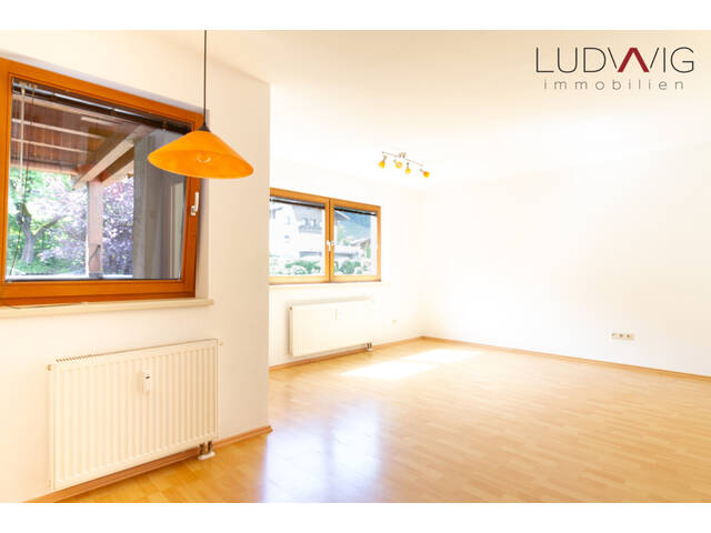 Immobilie in Buch - Buch: 4,5 Zimmer Wohnung - Bild 1