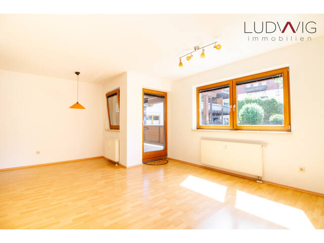 Immobilie in Buch - Buch: 4,5 Zimmer Wohnung - Bild 2