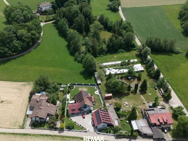 Immobilie in Helpfau-Uttendorf - Ländliches Anwesen mit insgesamt ca.14.000 m² Grund - Bild 0