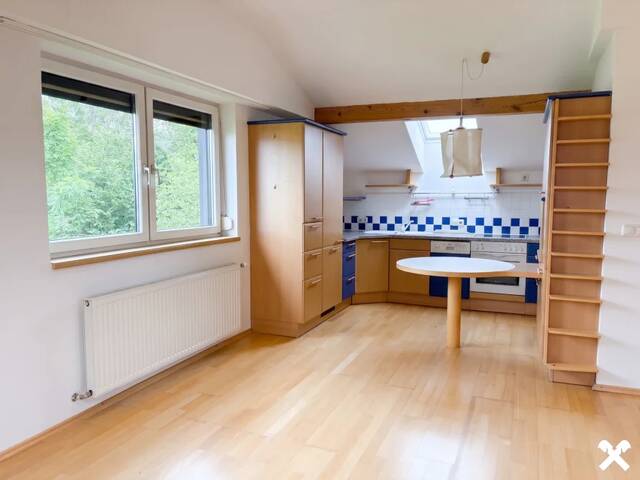 Immobilie in Mehrnbach - Zweifamilienhaus mit Potenzial in attraktiver Lage nahe Ried im Innkreis - Bild 2
