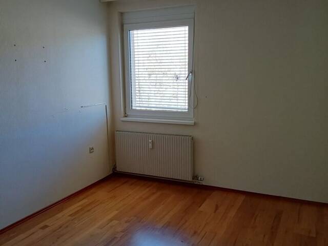 Immobilie in Knittelfeld - Günstige sanierungsbedürftige 2-Zimmer Anlegerwohnung nähe Red Bull Ring - Bild 2