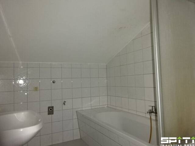 Immobilie in Spielberg - gemütliche 3 Zimmer Maisonettewohnung mit Balkon Nähe Red Bull Ring - Bild 2