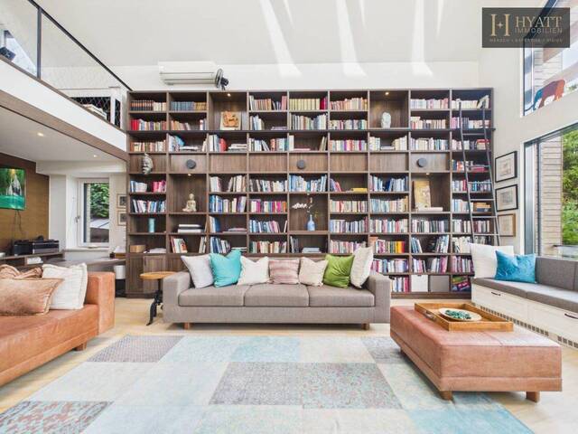 Immobilie in Berg - Architektonische Loft-Residenz auf 5.657 m² Privatgrundstück mit Wald, Pool und absoluter Privatsphäre – 10 Minuten von Bratislava - Bild 2