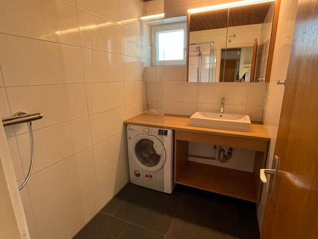 Immobilie in Bregenz - Geräumige 3-Zimmer-Wohnung mit Balkon in Seenähe - Bild 2