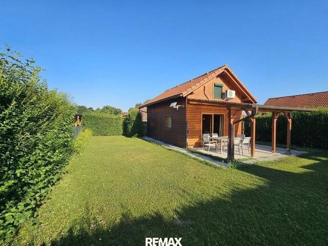 Immobilie in Kronstorf - Gemütliches Kleingartenhaus mit Eigengarten, Terrasse & Stellplatz in Kronstorf - Bild 0