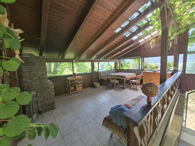 Immobilie in Friesach - Charmantes Landhaus mit traumhaftem Panoramablick, Wellnessbereich und idyllischem Naturgrundstück im Norden von Graz - Bild 2