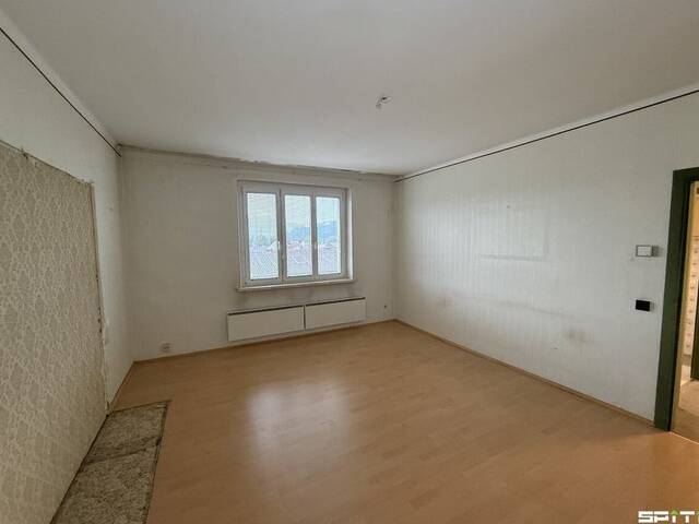Immobilie in St. Veit an der Glan - St. Veit an der Glan: Zweizimmerwohnung im 3. OG - Bild 1