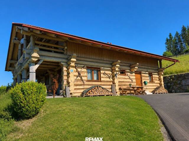 Immobilie in Alpl - *** Einzigartiges 160 m² Naturstammhaus mit Veranda und Balkon am Alpl - Ruhe, Panoramablick und Ferienvermietungspotenzial *** - Bild 2