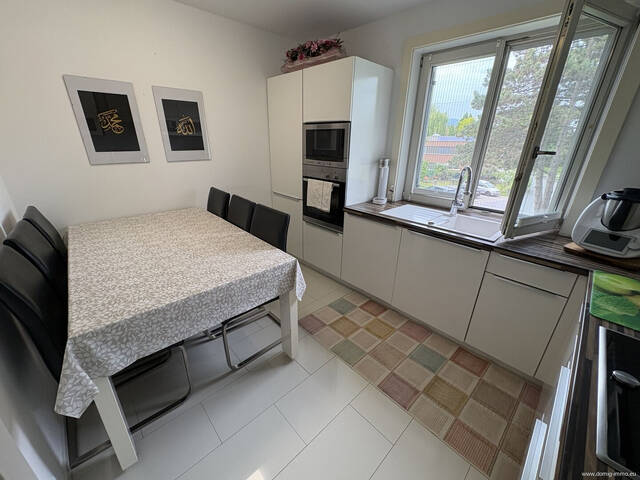 Immobilie in Lustenau - Modernisierte 3-Zimmer-Wohnung mit Balkon und Pelletofen in Lustenau - Bild 4