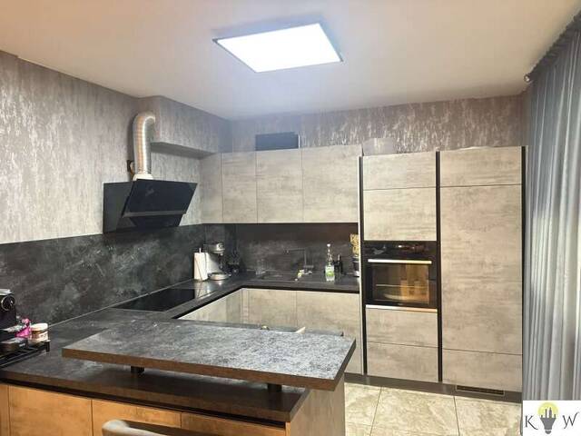 Immobilie in Wallern im Burgenland - Großzügiges Wohnhaus mit viel Potenzial in Wallern im Burgenland! - Bild 2