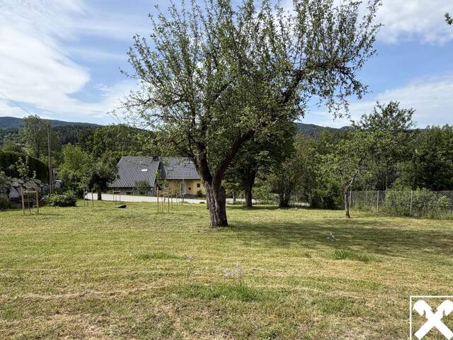 Immobilie in Ulrichsberg - Familienparadies mit Weitblick und Garten - Bild 2