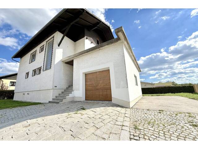 Immobilie in Schrems - Provisionsfrei: Massivhaus mit kühlem Wohnkomfort und sonniger Terrasse - Bild 4